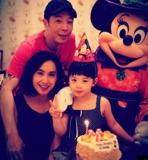 香港女明星名字，av女星名字大全（拍过“风月片”的九位港台女明星）