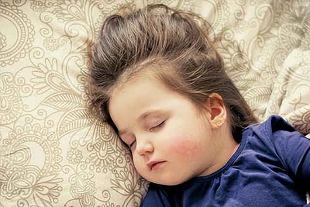 好听的艺名女，艺名带财运的名字女（女宝宝小名洋气优雅）