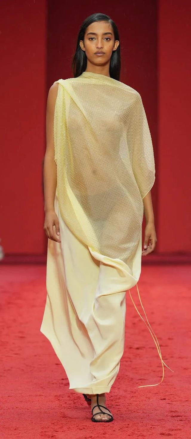 element是什么牌子，ELEMENT是啥牌子的电视（95岁的FERRAGAMO）