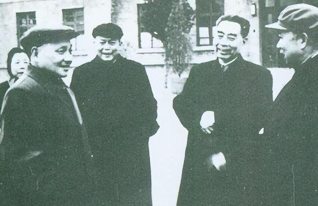 身在曹营心在汉说的是谁，身在曹营心在汉是指哪个历史人物（刘亚楼直言空军就是我说了算）