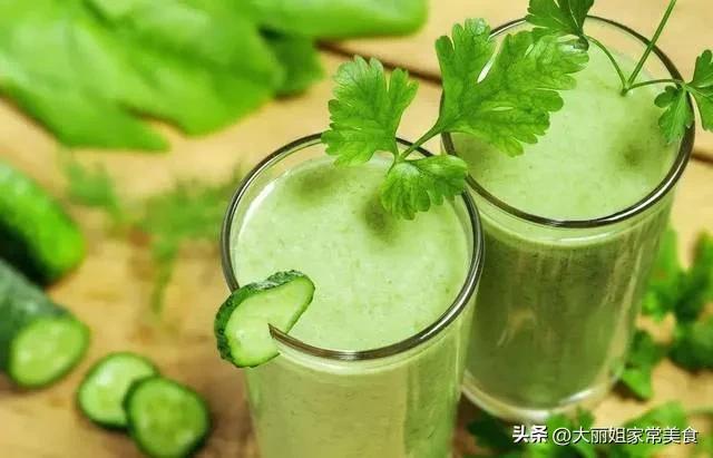 苦瓜可以直接生吃吗，苦瓜是否可以生吃（这6种“刮油”蔬菜要多吃）