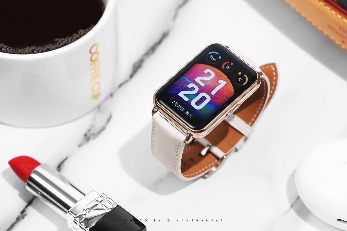 华为watch 值得买吗（华为WATCH FIT 2评测）