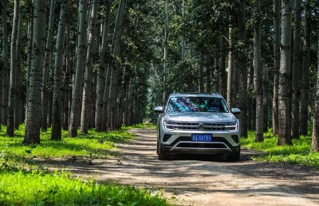 途昂油耗多少钱一公里，途昂每公里油耗多少钱（数字化升级的全新途昂）