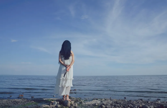 感情变淡了怎么办，恋爱谈久了感情变淡该怎么办呢（所有感情都是这样变淡的）