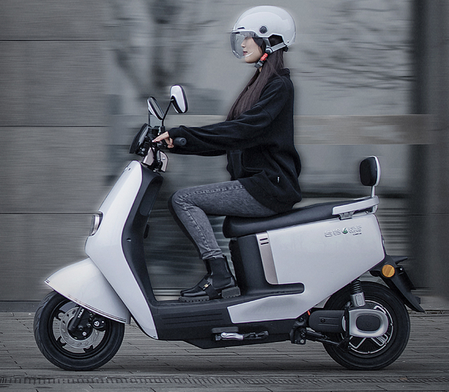 爱玛电动车价格表及图片，爱玛电动车价格表及图片型号（雅迪、爱玛、台铃掀起电动车价格战）