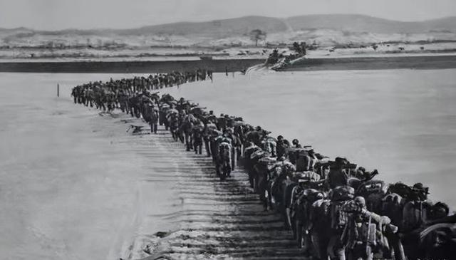 抗美援朝中国牺牲了多少人，抗美援朝中国牺牲了多少人民志愿军（抗美援朝我国伤亡近60万人）