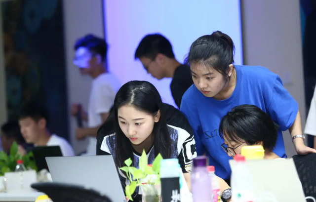 大学的学习氛围重要吗，好大学的氛围（“超前教育”危害不小）