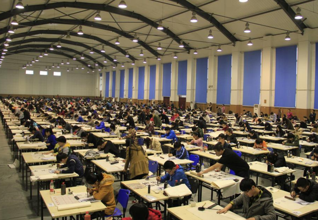 大学英语四级证书，英语四级有证书吗（大一新生想考英语四六级）