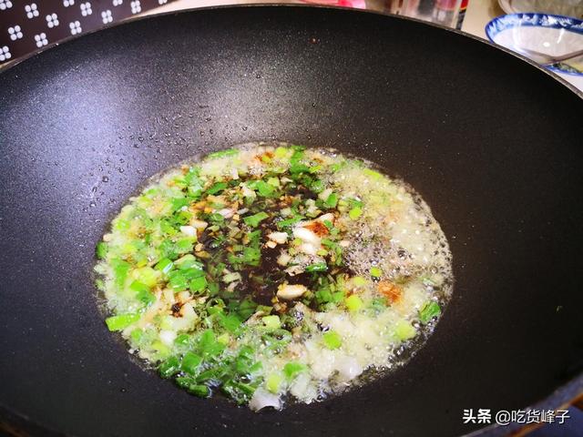 比目鱼是多宝鱼吗，多宝鱼是比目鱼吗（刺少肉厚营养极高）