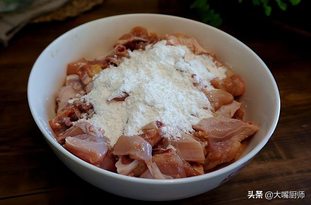 辣子鸡怎么炒才嫩，辣子鸡怎么炒才嫩不柴（大厨教你一招）