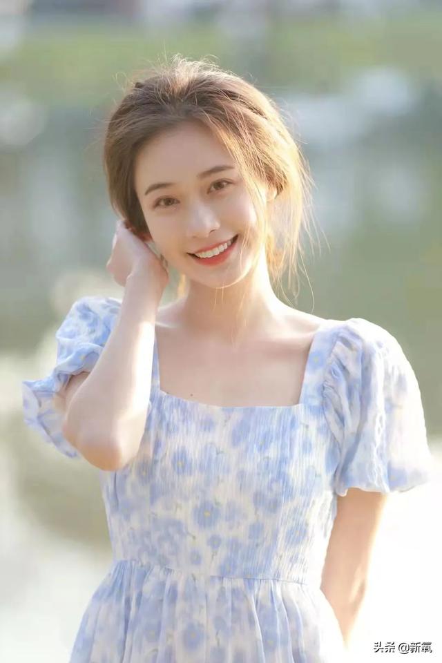 个性妩媚头像女，一点小性感 一点小妩媚微信（随便一张都是会被美少女们拿来做头像的程度）