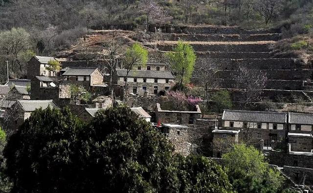 河南省旅游必去十大景点，河南十大旅游必去景点（河南十大冷门景点）