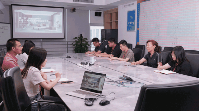 珍惜时间的名人小故事，珍惜时间的名人小故事名字（东鹏50周年·人物故事）