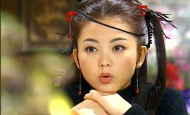 李湘女儿近照李湘晒王诗龄近照，李湘回应王诗龄汉服造型