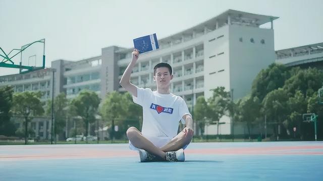 武汉职业技术学院，武汉职业技术学院招生官网（武汉职业技术学院2022高考录取6700人）