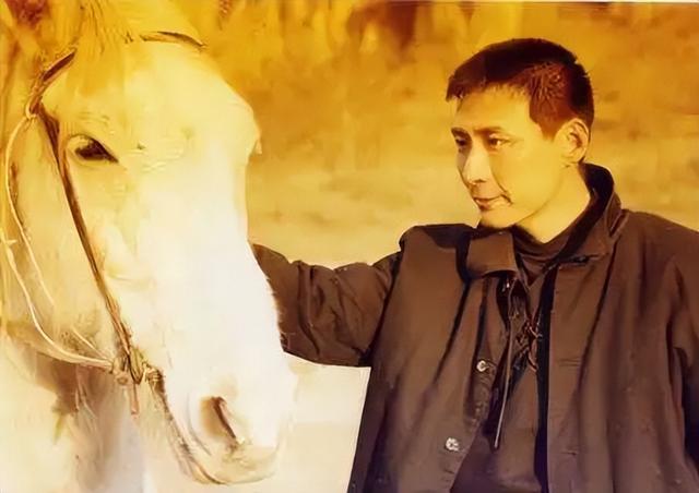 孤岛飞鹰大结局，孤岛飞鹰大结局终极对决（凭啥20年来没人敢骂）