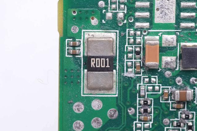 华为光伏逆变器，华为的光伏逆变器受不受禁令（拆解华为450W智能光伏优化器带你有全新了解）