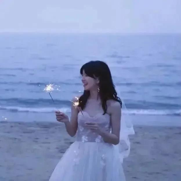 情侣头像不明显，情侣头像“不明显”微信（情侣头像丨低调单人不明显系列）