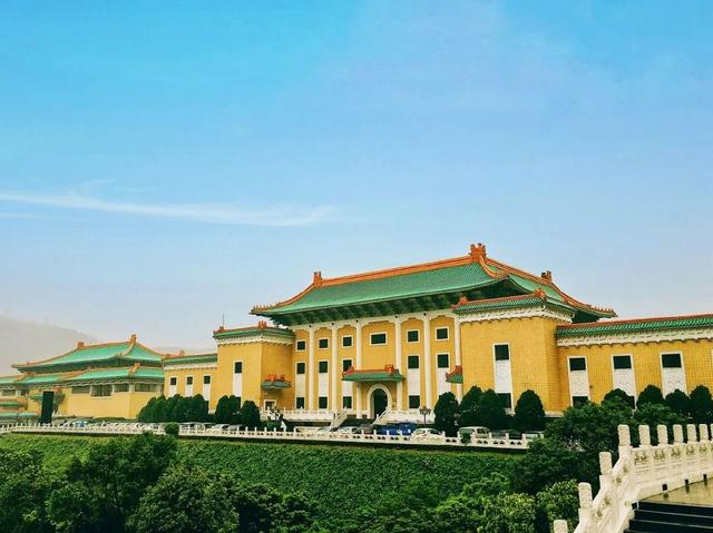 如何去台湾，如何去台湾工作（坐上高铁去台湾旅行）