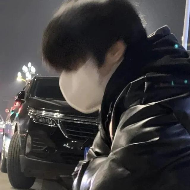 好看的男头，微信头像，好看的男头（好看帅气的个性男头像）