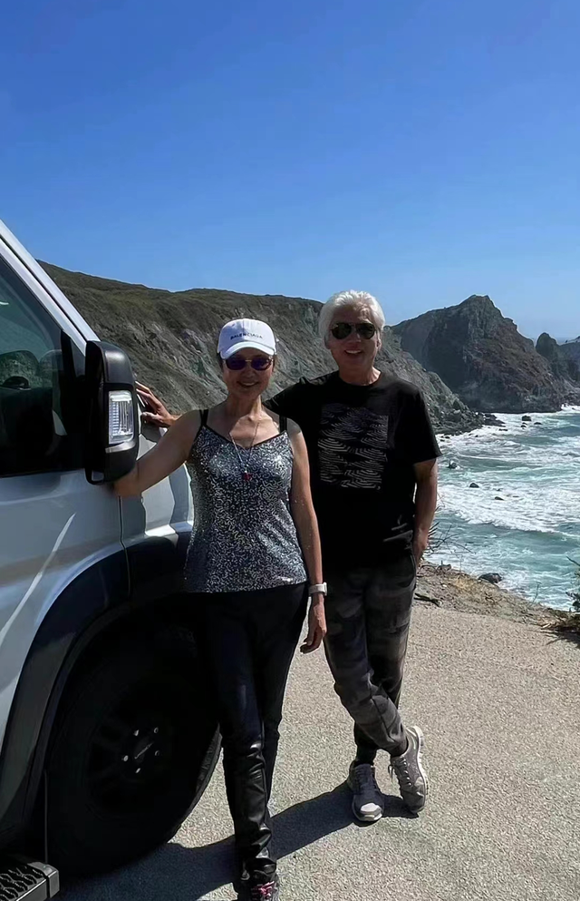 歌手姜黎黎简历，姜黎黎：嫁小3岁汪宝生