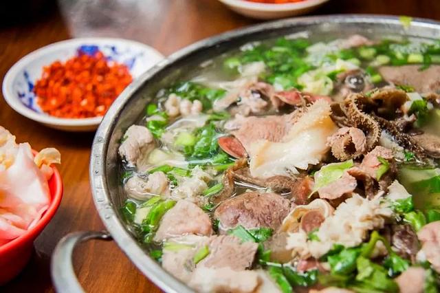 附近美食餐厅推荐表，顺德附近美食餐厅推荐（乐山超好吃的40家美食小站）