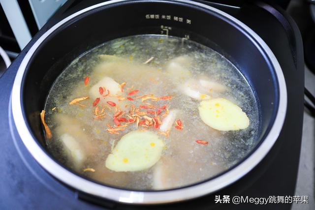 鸭子的做法大全家常菜做法，鸭子的做法大全家常菜做法图片（8只鸭腿2种吃法）