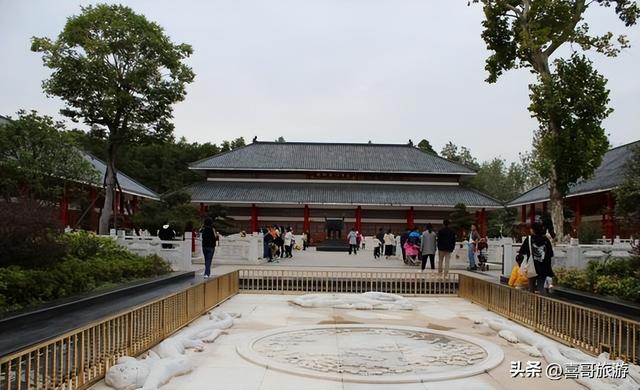 郑州有什么好玩的地方景点排行榜，郑州旅游十大景点（河南好玩的景点有哪些地方）