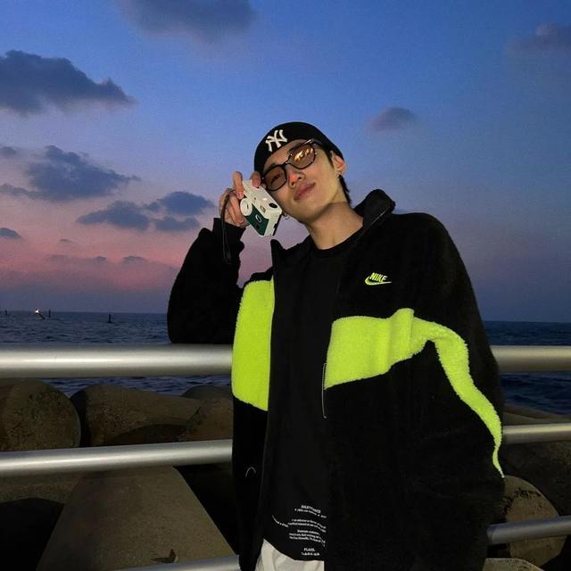 也许放弃才能靠近你，也许放弃 才能靠近你，微信头像（人生才几年不能因为找不到对象而放弃自己）