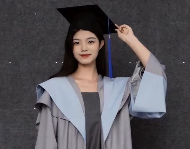 学士服垂布怎么穿图解，教你从垂布颜色辨别学士服（毕业生“穿学士服”引热议）