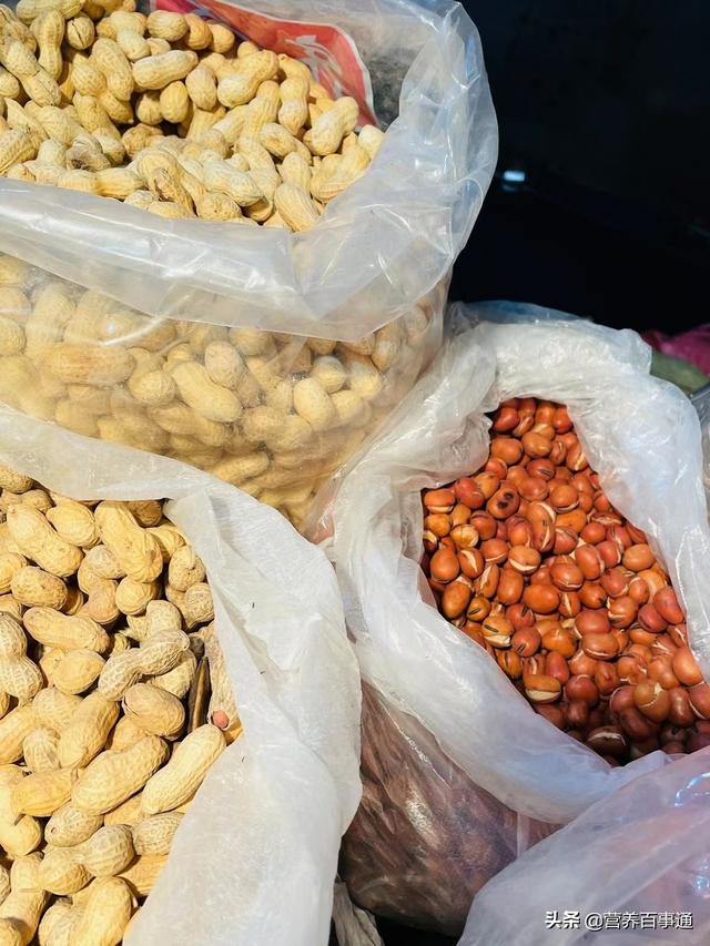 白果是开心果吗，开心果是白果吗（吃坚果要避开的3个误区）