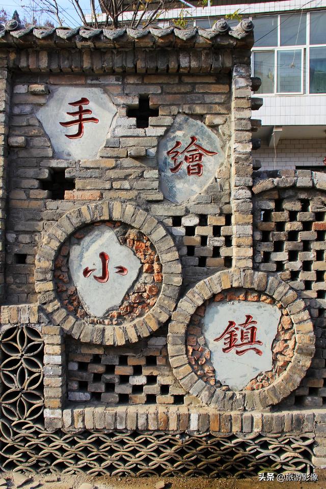 望着白云思故乡，白云深处有人家