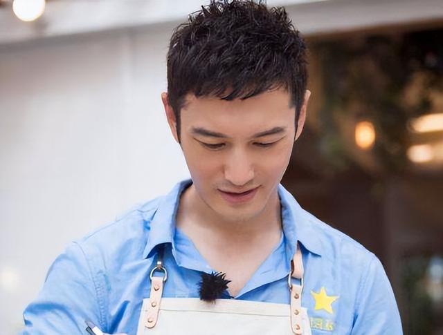 杨颖，杨颖cos嫦娥（杨颖的尴尬却越来越明显了图片）