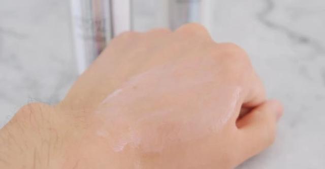 价值高的十大美白精华液，从不同思路改善皮肤暗沉问题