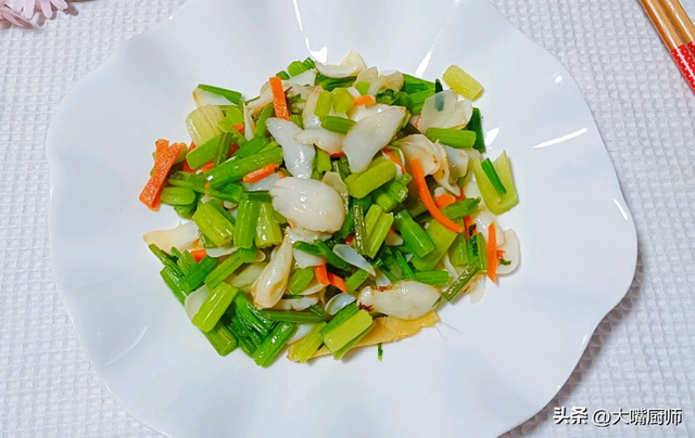 吃什么减肚子脂肪最快，想要瘦肚子脂肪吃什么最快（这5种是“清肠菜”）