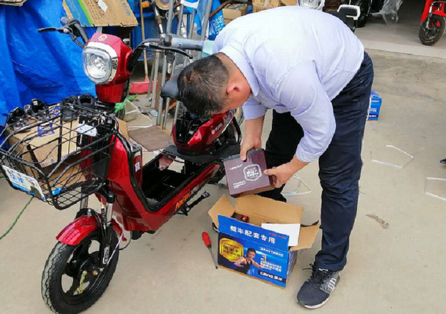 如何选购电瓶车，如何选购电瓶车充电桩（老师傅教你如何挑选到更耐用的电动车）