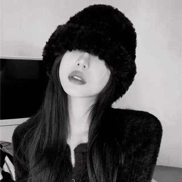 黑色系女生头像，黑色系女头（黑色系丨酷酷の微信头像）