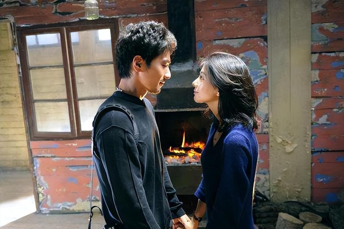 国民女神高圆圆五段恋情，高圆圆的变化太过明显