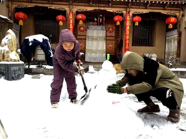 除夕幽默搞笑拜年祝福短信，除夕幽默搞笑拜年祝福短信图片（别样的年关 新春的慰语）