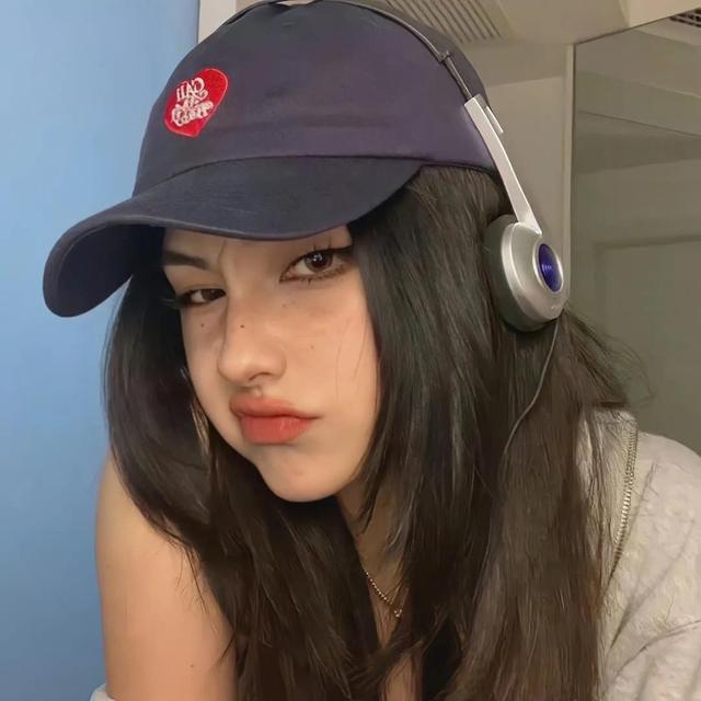 欧美真人魅力女头，微信头像，欧美真人魅力女头（欧美辣妹头像）