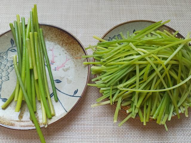 炒蒜苔的家常做法，蒜苔凉拌怎么做好吃（教你最好吃的3种做法）