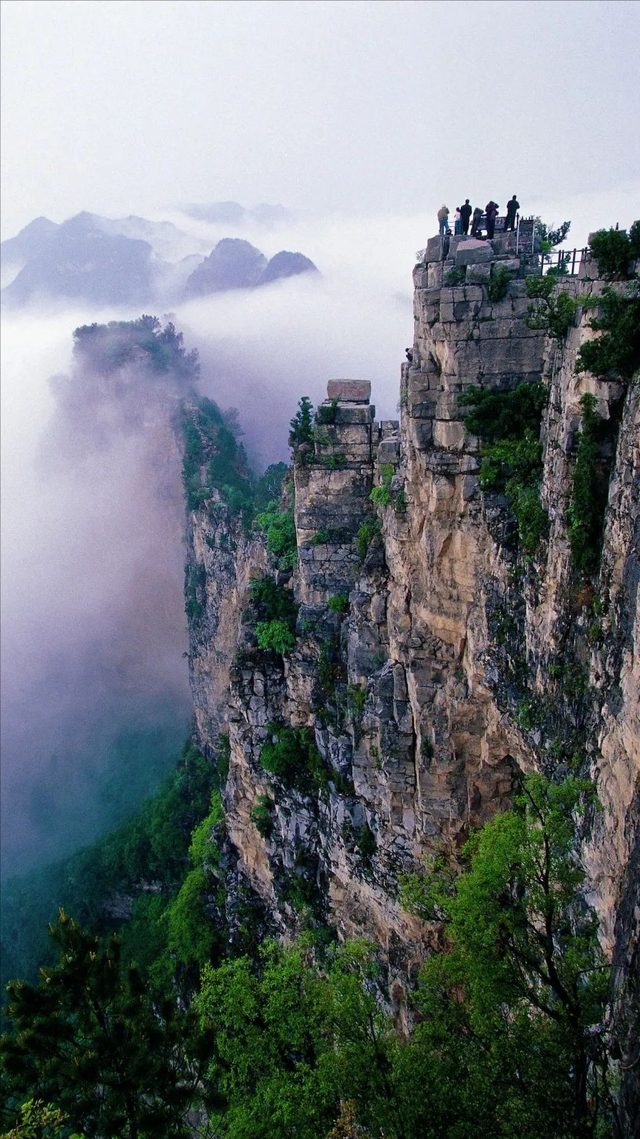 神农山风景区，神农山风景区现在是否开放（因炎帝神农氏而得名）