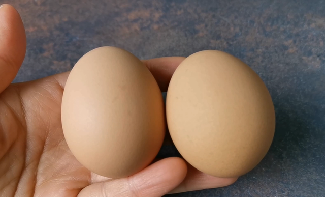 煎蛋，煎蛋的做法步骤（教你好吃的煎鸡蛋做法图片）