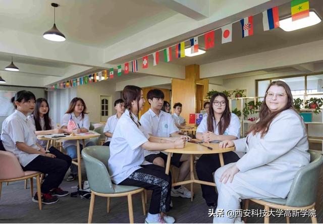 西安高新科技学院，2021年西安高新科技职业学院录取结果公布时间及录取通知书查询入口（欢迎报考西安科技大学高新学院）