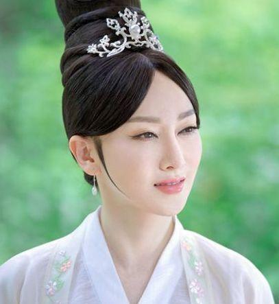 缘机仙子怎么死的（今凭《与君初相识》中的一滴泪技惊四座）