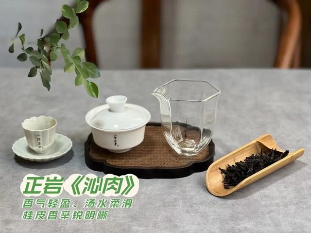 什么东西早上四条腿中午两条腿晚上三条腿，什么东西早上4条腿中午2条腿晚上3条腿（褪火期、适饮期、转化期）
