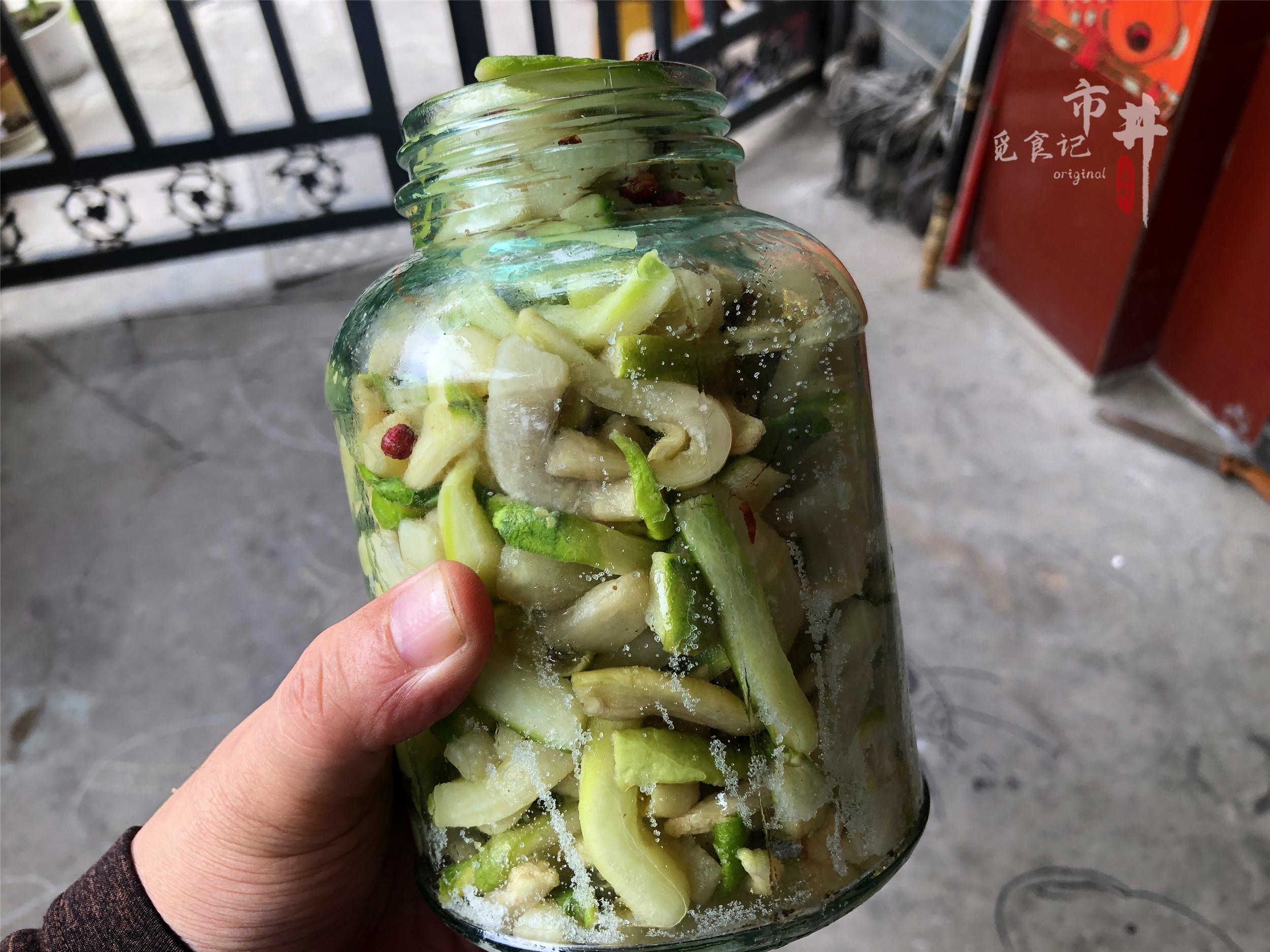 怎么腌萝卜条的做法大全，腌制萝卜条的做法大全家常视频窍门（60岁大妈分享配方）