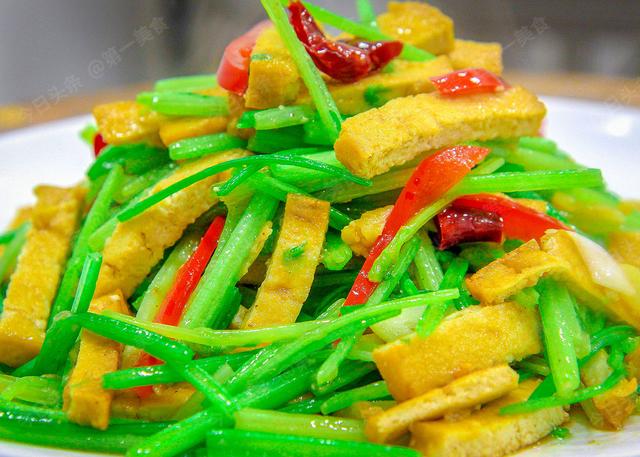 元宵节吃什么，四川人元宵节吃什么（正月十五元宵节）