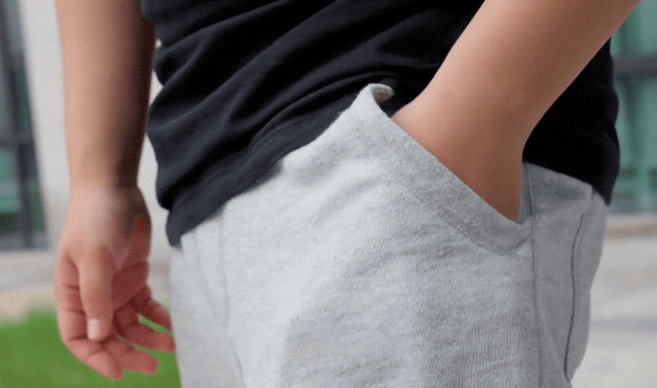 屏幕没坏但屏幕滑不动，vivo手机屏幕没坏但屏幕滑不动（只要5999元的moto刀锋折叠屏）