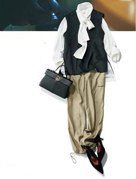 最好看的冬季服装搭配，冬季好看的衣服搭配（凭什么讲究又好看）